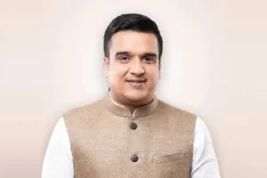 Deputy Chief Minister Harsh Sanghvi is proving to be a transparent leader
