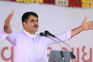 Shankarbhai Chaudhary: A man who has improved  lakhs of lives in animal husbandry, agriculture, cooperatives and politics