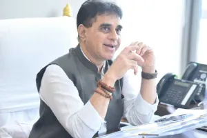 Praful Pansheriya: A Person Who Walks the Path of Service with a Smiling Face, Far Away from Controversies