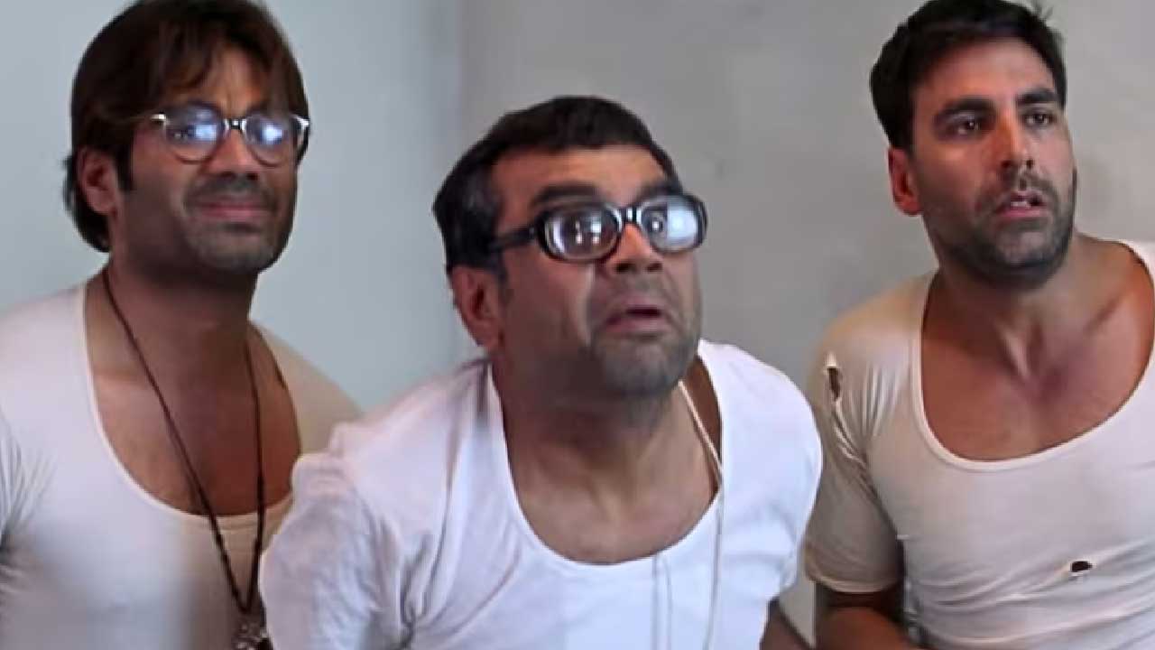 Akshay Kumar may sue Paresh Rawal in court! Reason-