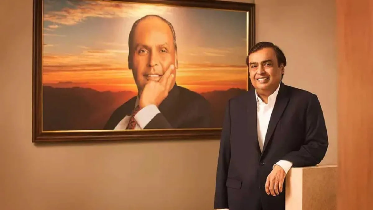 Gujarat's richest man Mukesh Ambani and Reliance Group investing in America is a matter of pride for the country and Gujarat