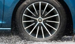 Why Do EV Tires Wear Out Faster Than Regular Cars?
