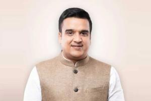 Deputy Chief Minister Harsh Sanghvi is proving to be a transparent leader