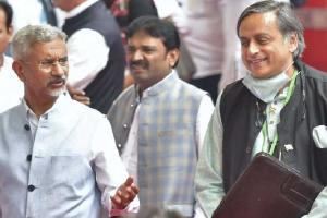 India's silence on Iran issue is not cowardice: Shashi Tharoor's stand is different from Congress